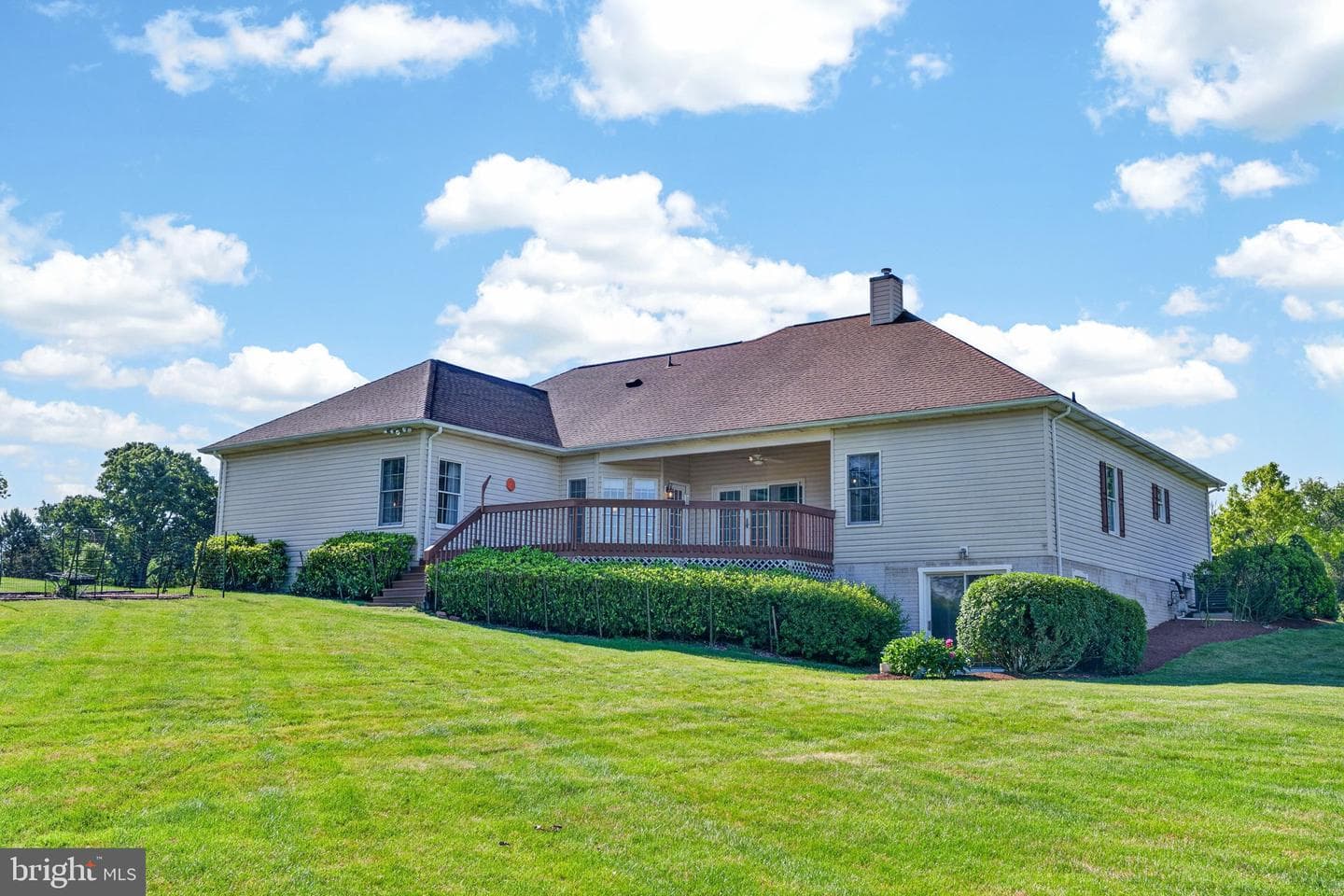 710 Waters Edge Court photo 26