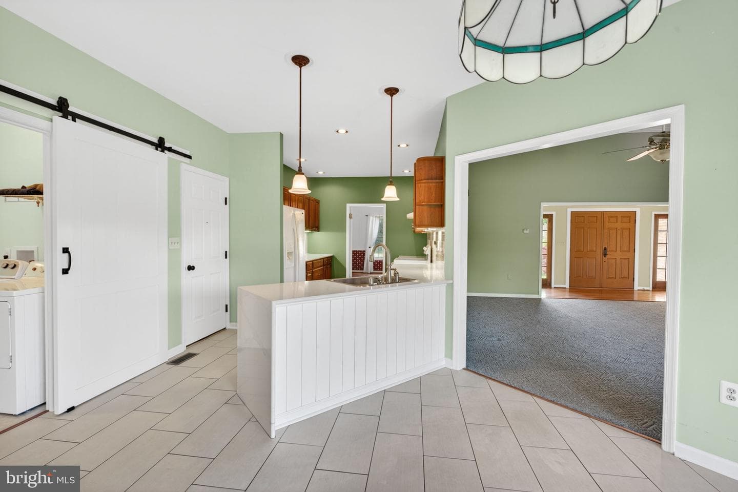 710 Waters Edge Court photo 54