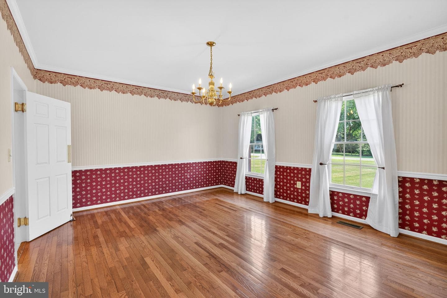 710 Waters Edge Court photo 62