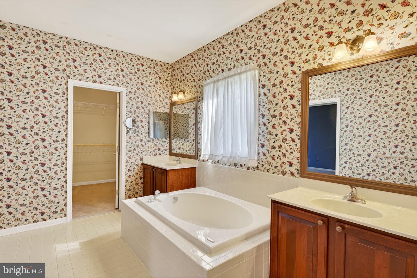 710 Waters Edge Court photo 70
