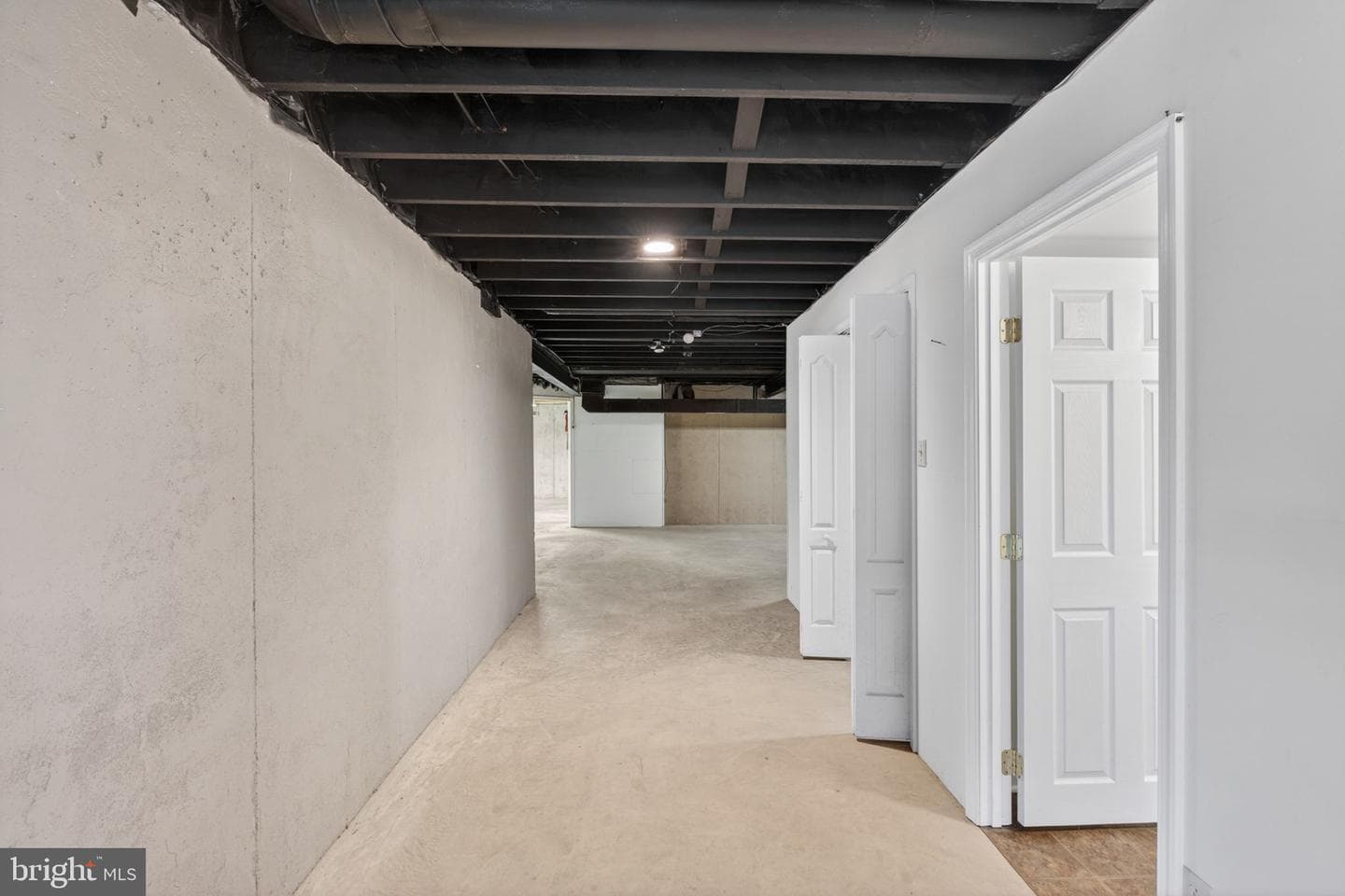 710 Waters Edge Court photo 85