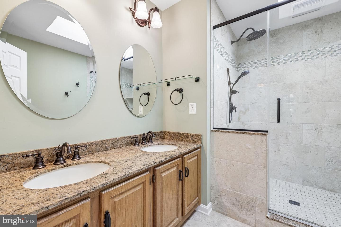 74 Marhill Court photo 22