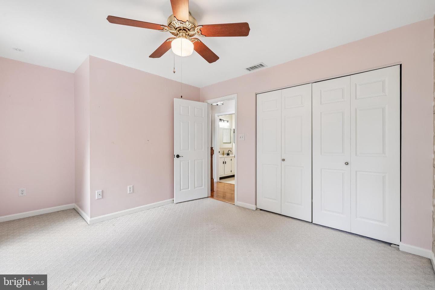 74 Marhill Court photo 28