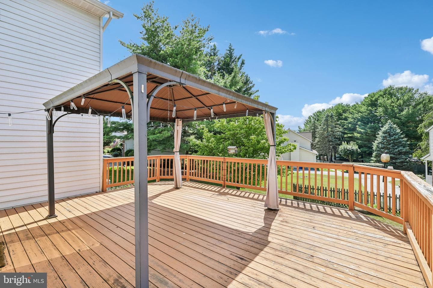 74 Marhill Court photo 33