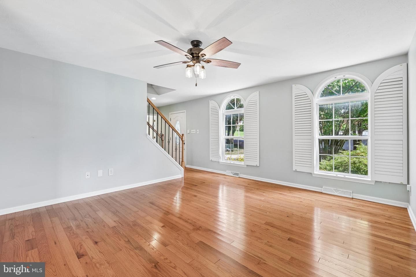 74 Marhill Court photo 8