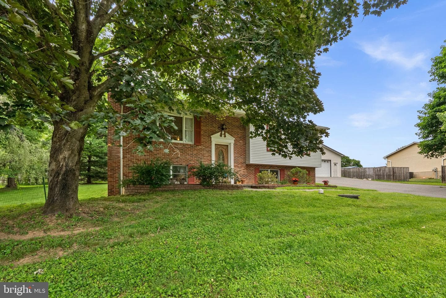 4502 Lemans Court photo 2