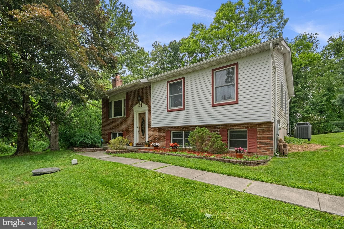 4502 Lemans Court photo 3