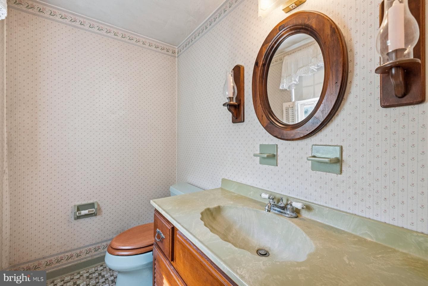 2318 Beren Lane photo 26