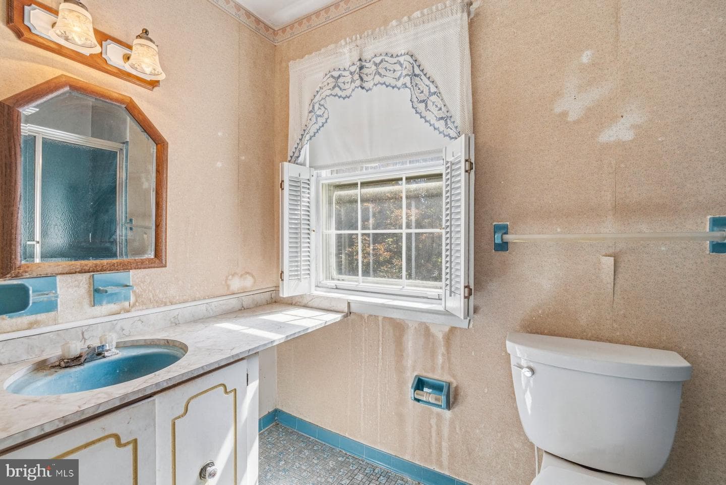 2318 Beren Lane photo 29