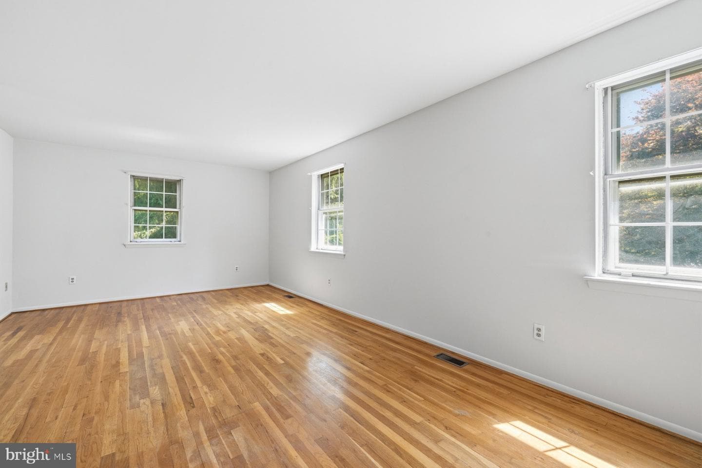 2318 Beren Lane photo 33