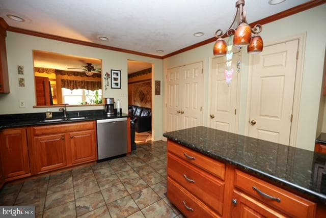 1740 Fairmount Road photo 65