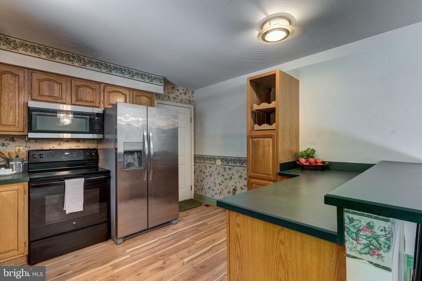 1260 Campus Court photo 14