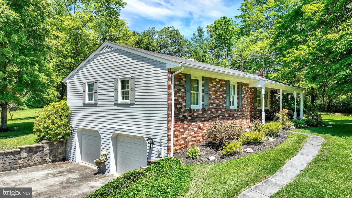 2934 Kump Station Road photo 3