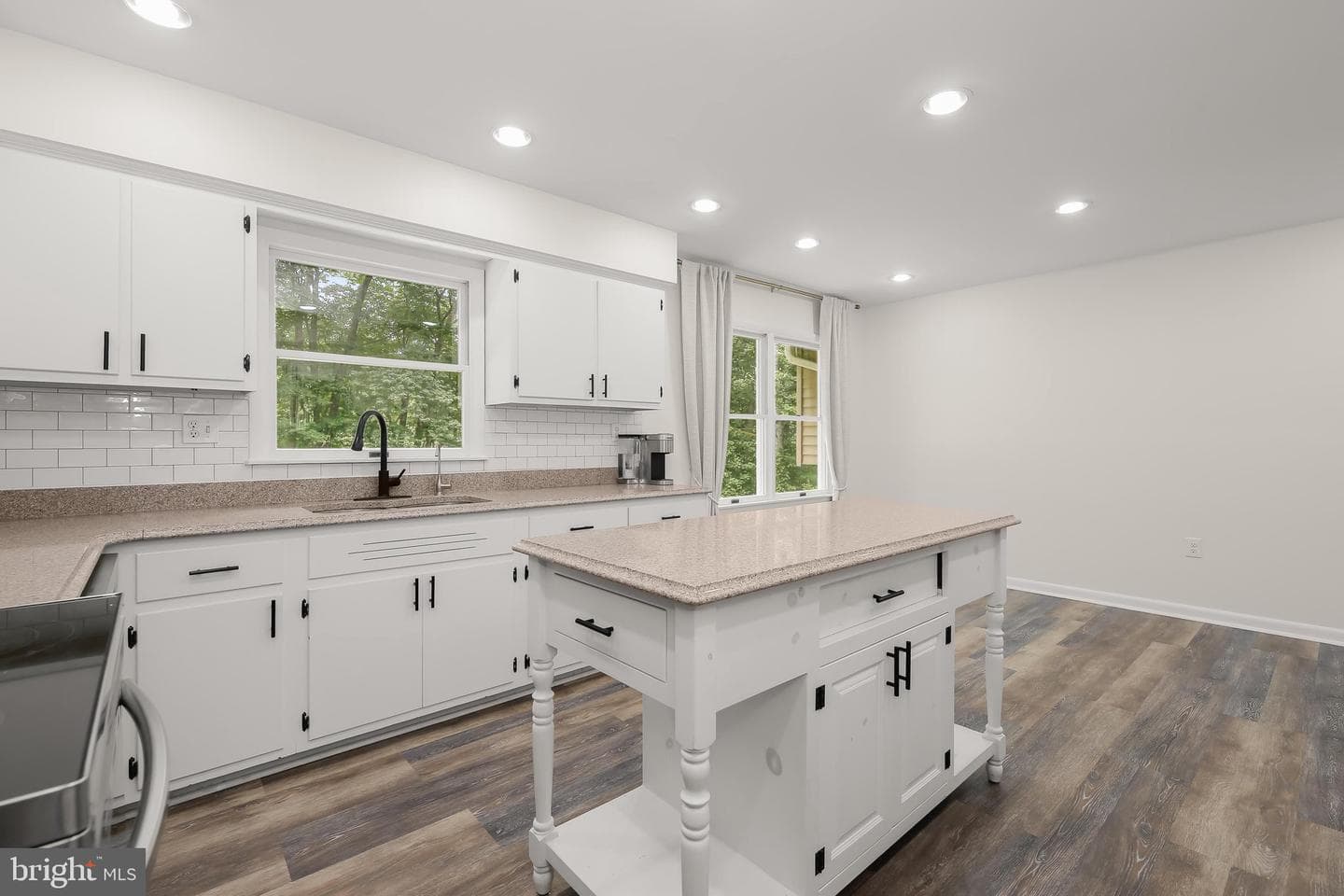 5686 French Avenue photo 17
