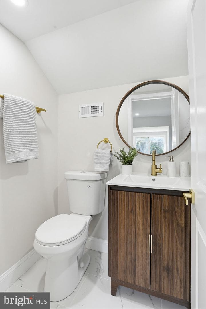 6504 Freedom Avenue photo 30