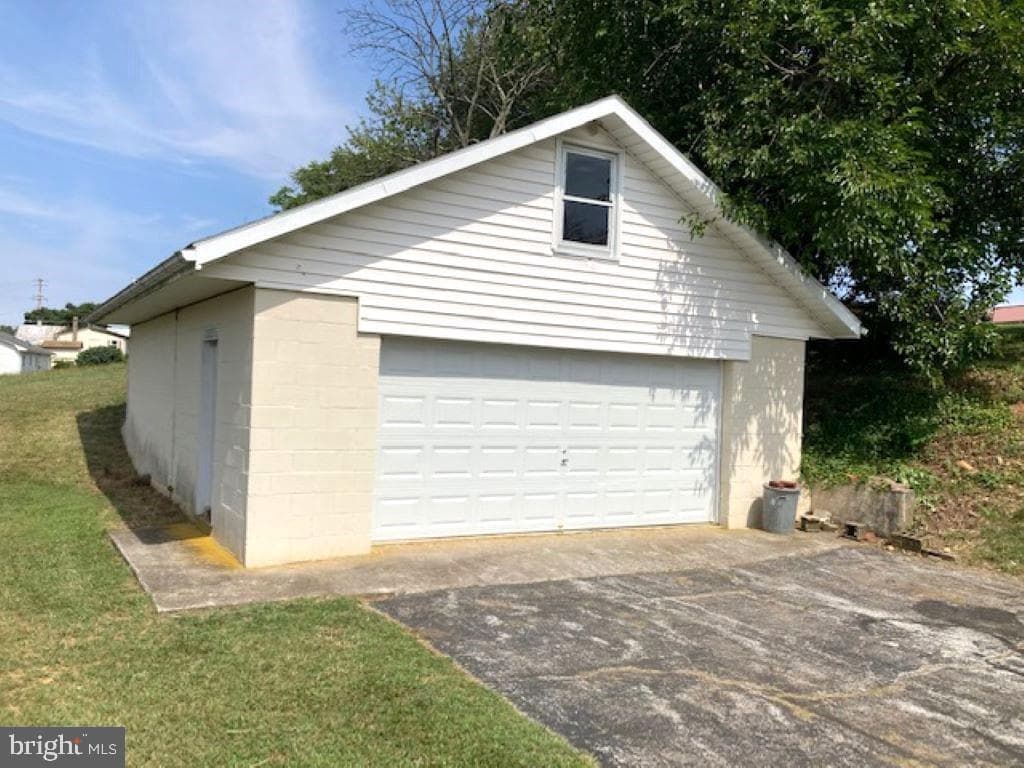 3045 Wood Drive Drive photo 4