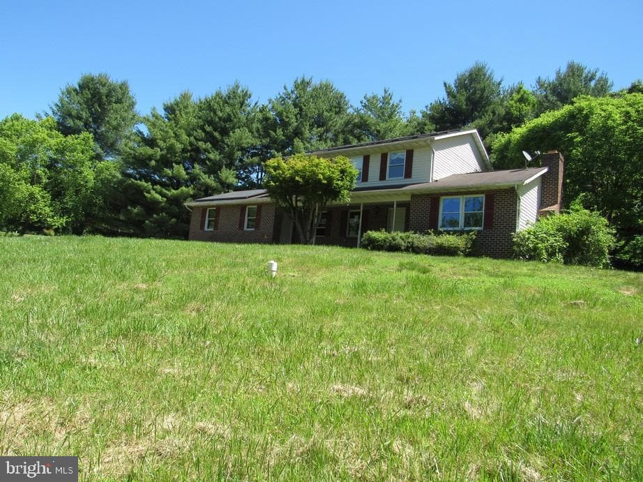 681 Hook Road photo 1