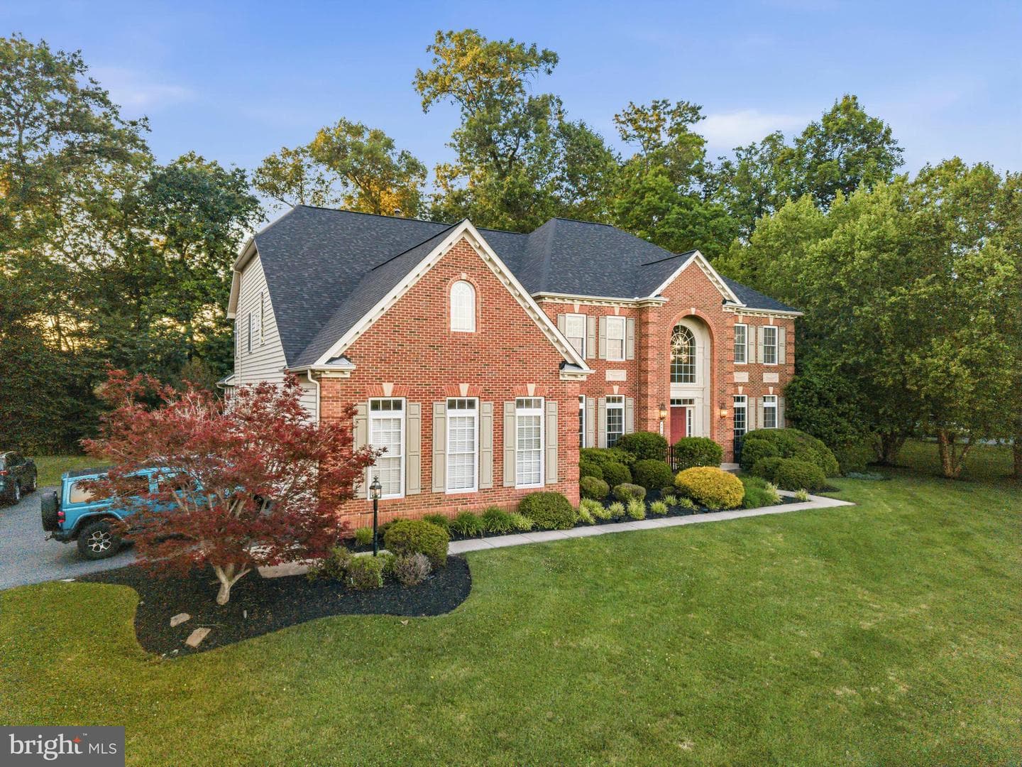 4512 Sun Berry Drive photo 3