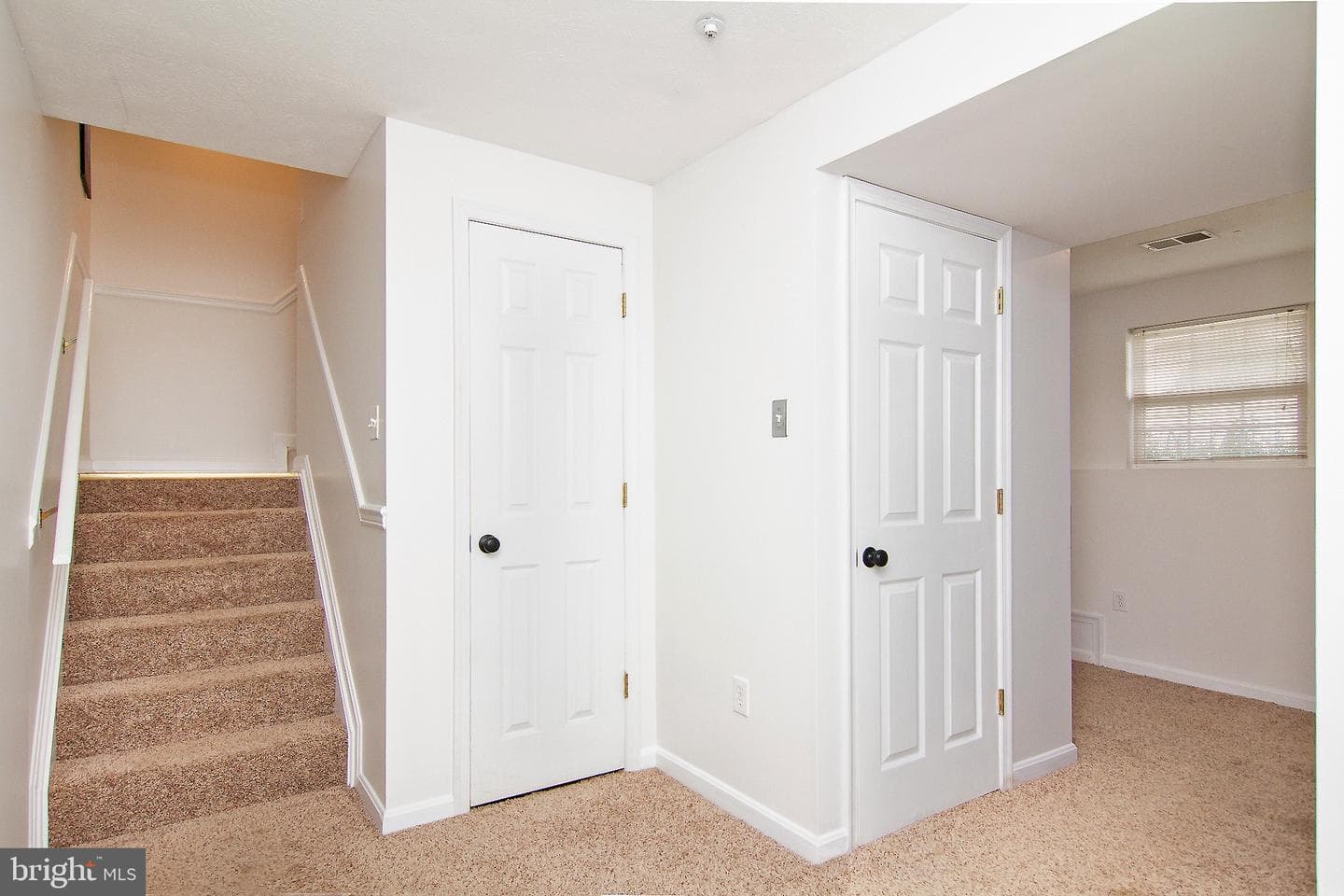 4609 Marksman Court photo 24