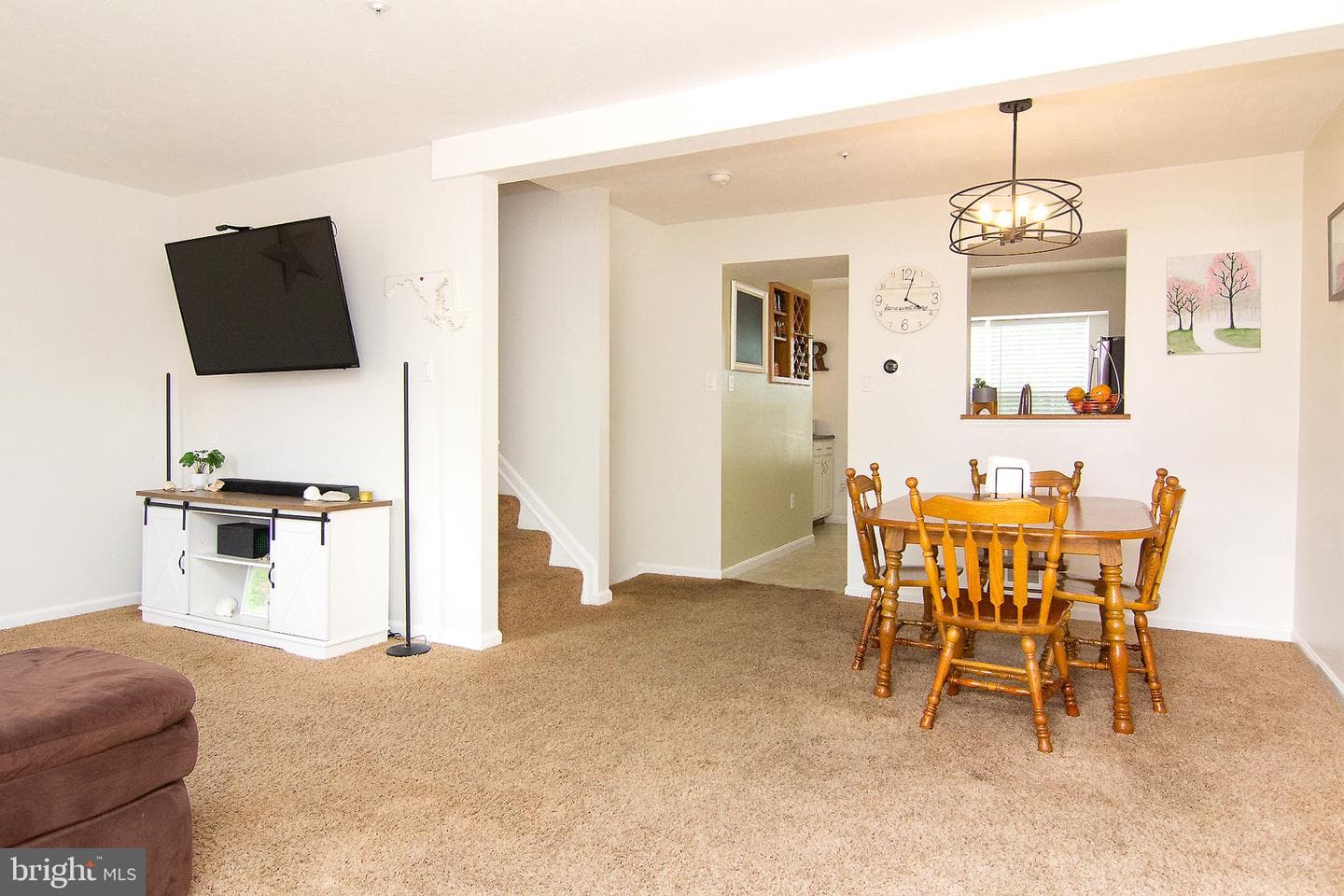4609 Marksman Court photo 4