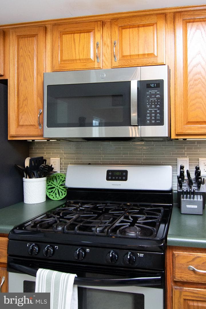 4609 Marksman Court photo 7