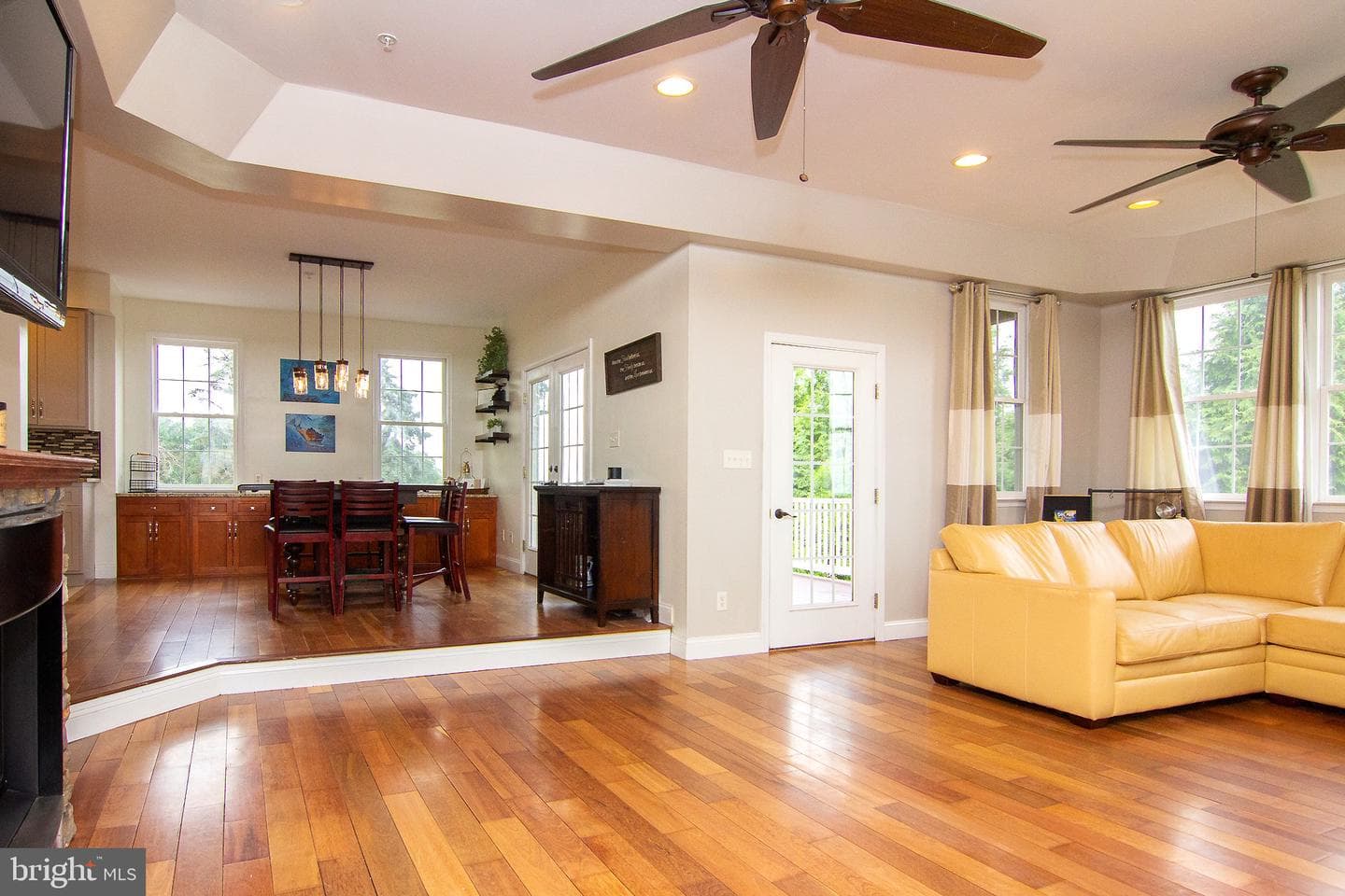 2803 Hilltop Drive photo 6