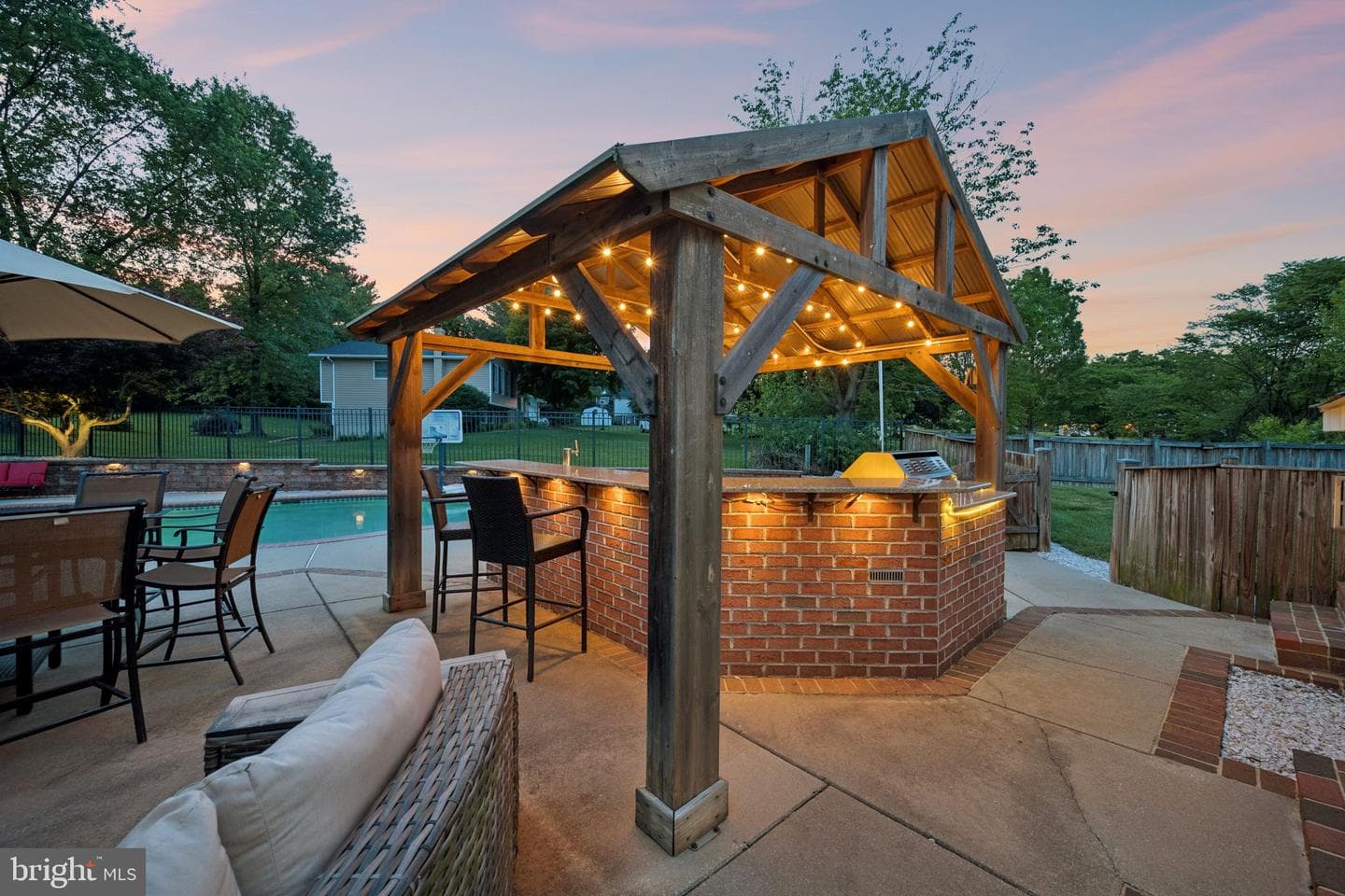 5090 Amantea Way photo 70