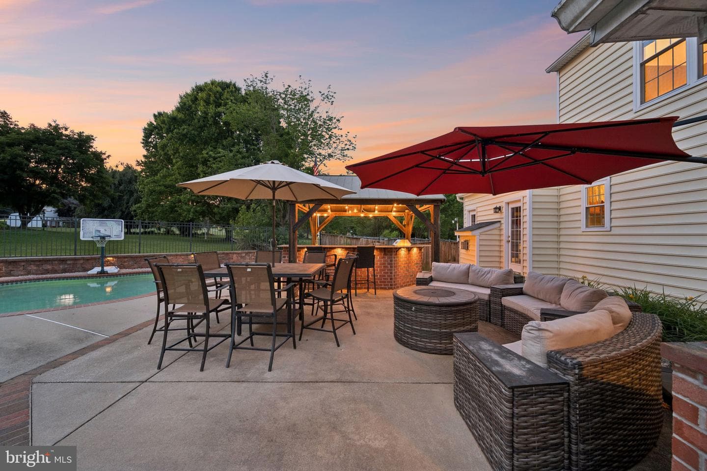 5090 Amantea Way photo 72