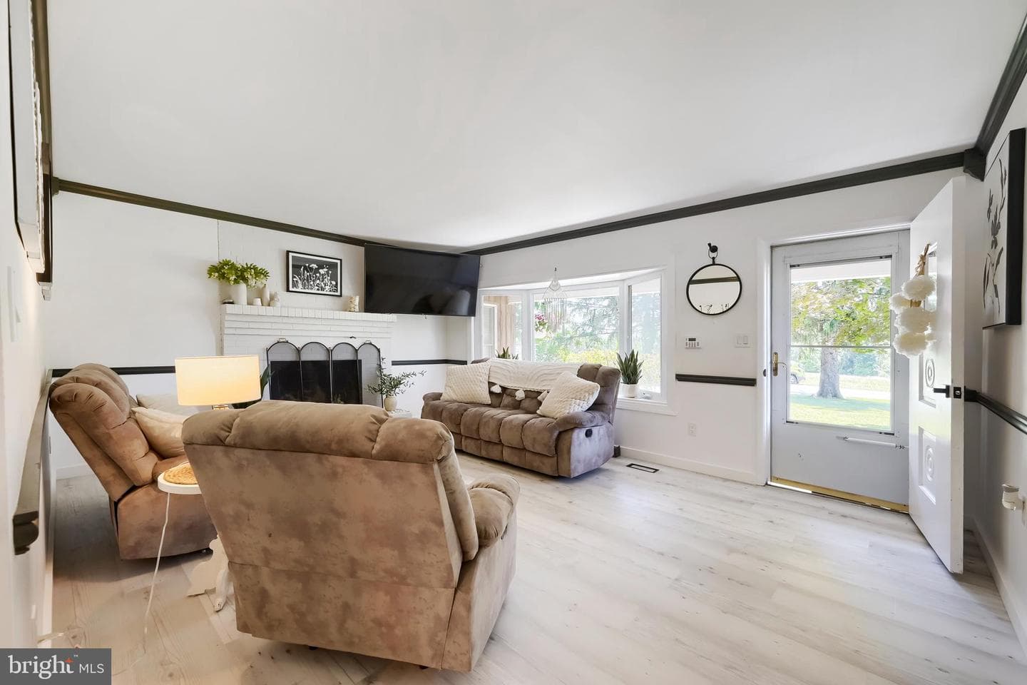 1456 Deer Park Road photo 5
