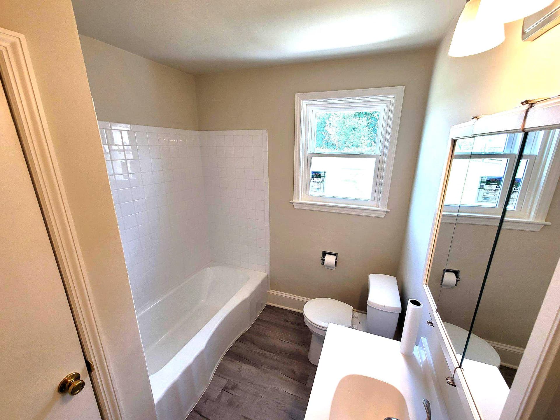 110 N Main Street photo 9