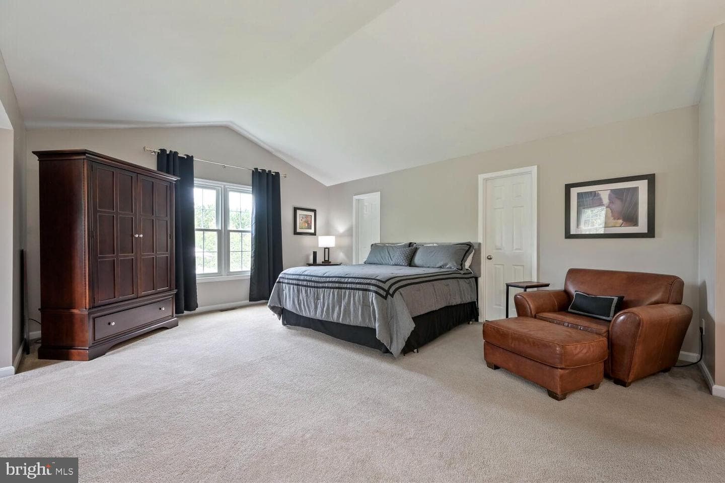 2074 Hammond Avenue photo 23