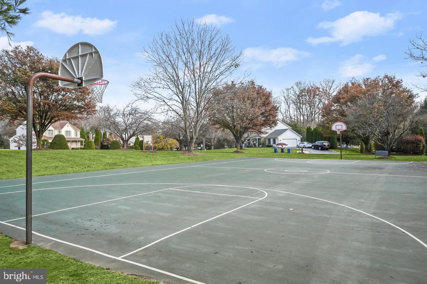 2074 Hammond Avenue photo 59