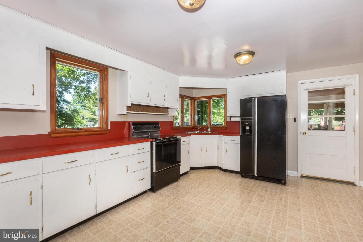 1023 Cherrytown Road photo 12