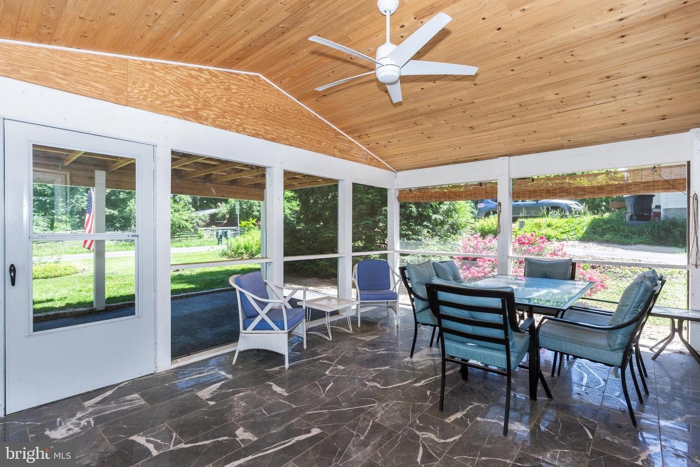 1023 Cherrytown Road photo 15