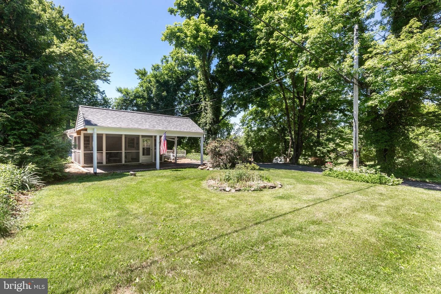1023 Cherrytown Road photo 18