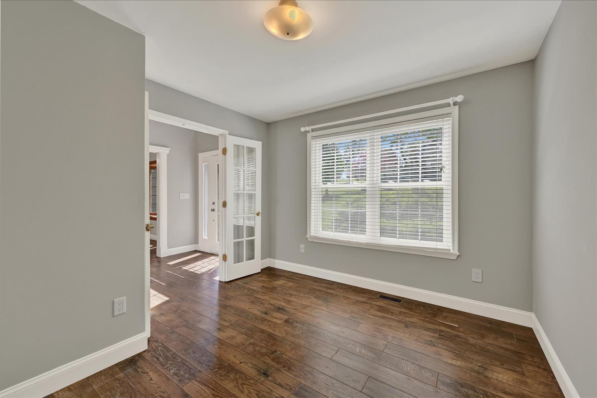 24 Landau Drive photo 13