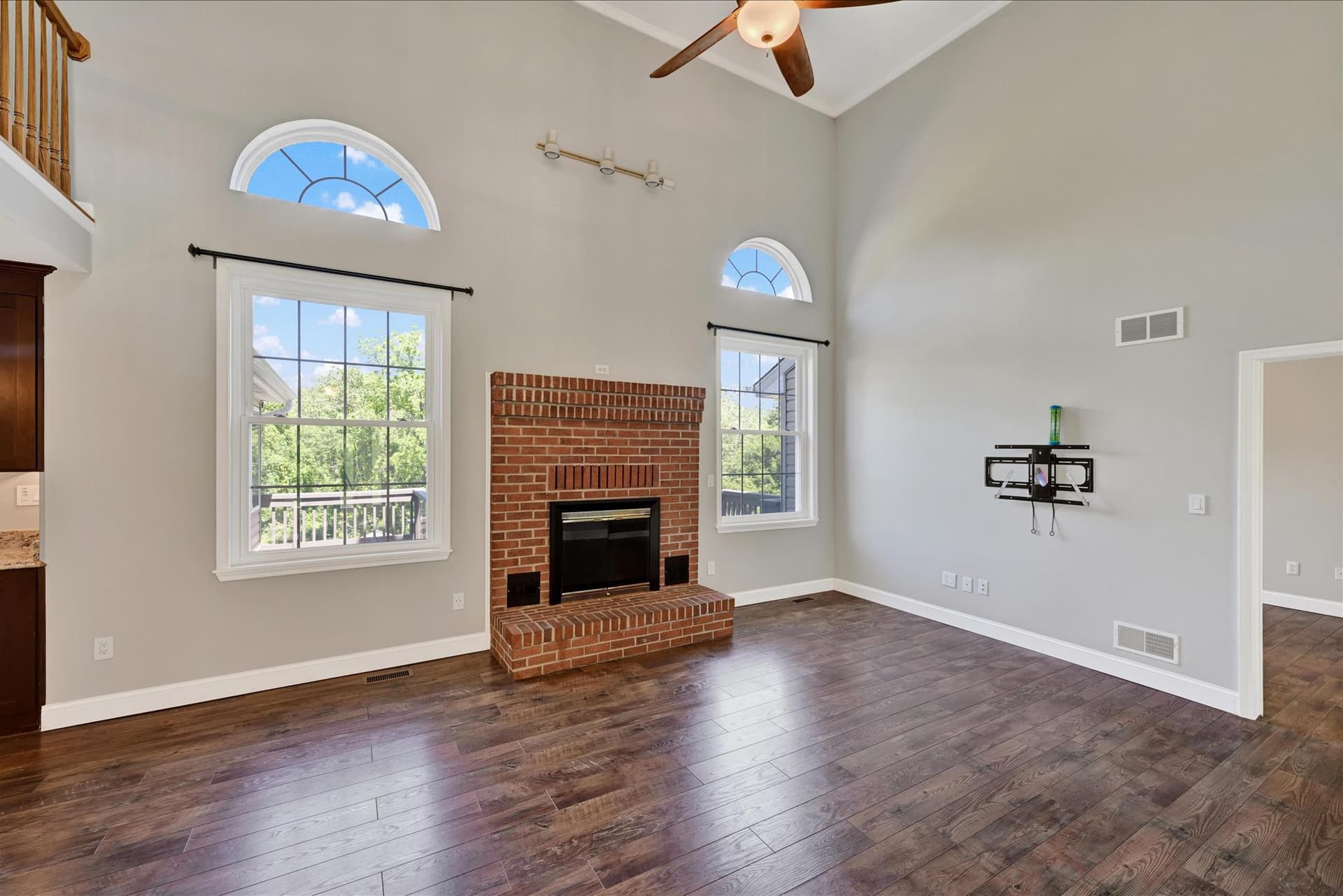 24 Landau Drive photo 15