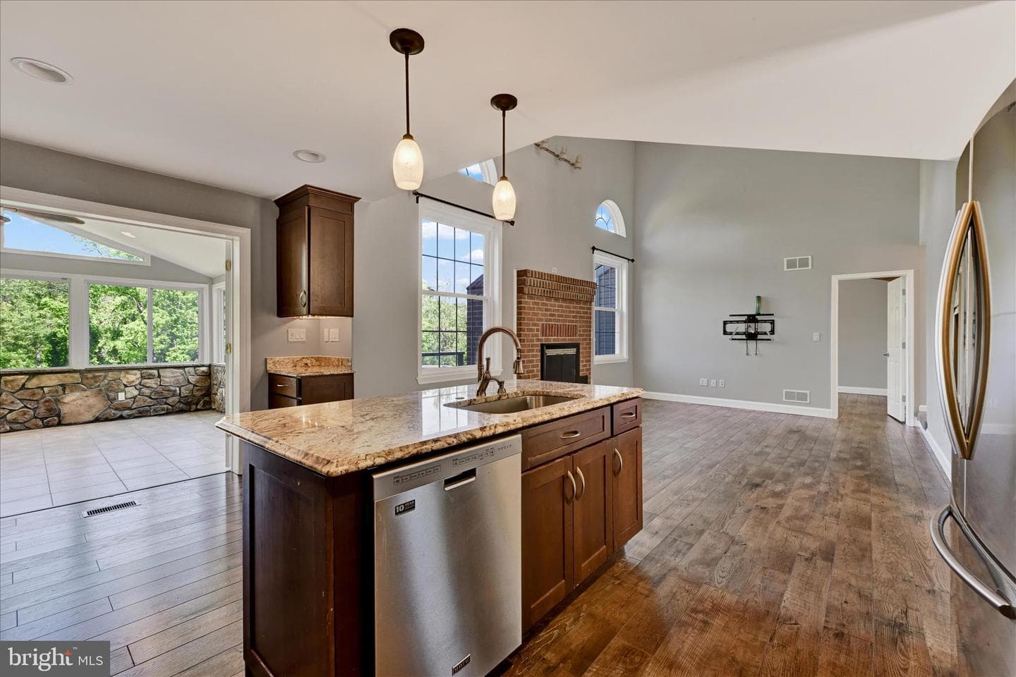 24 Landau Drive photo 29