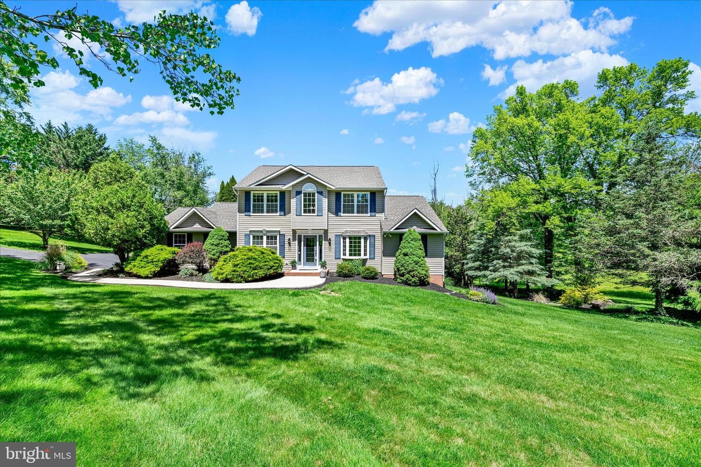 24 Landau Drive photo 3