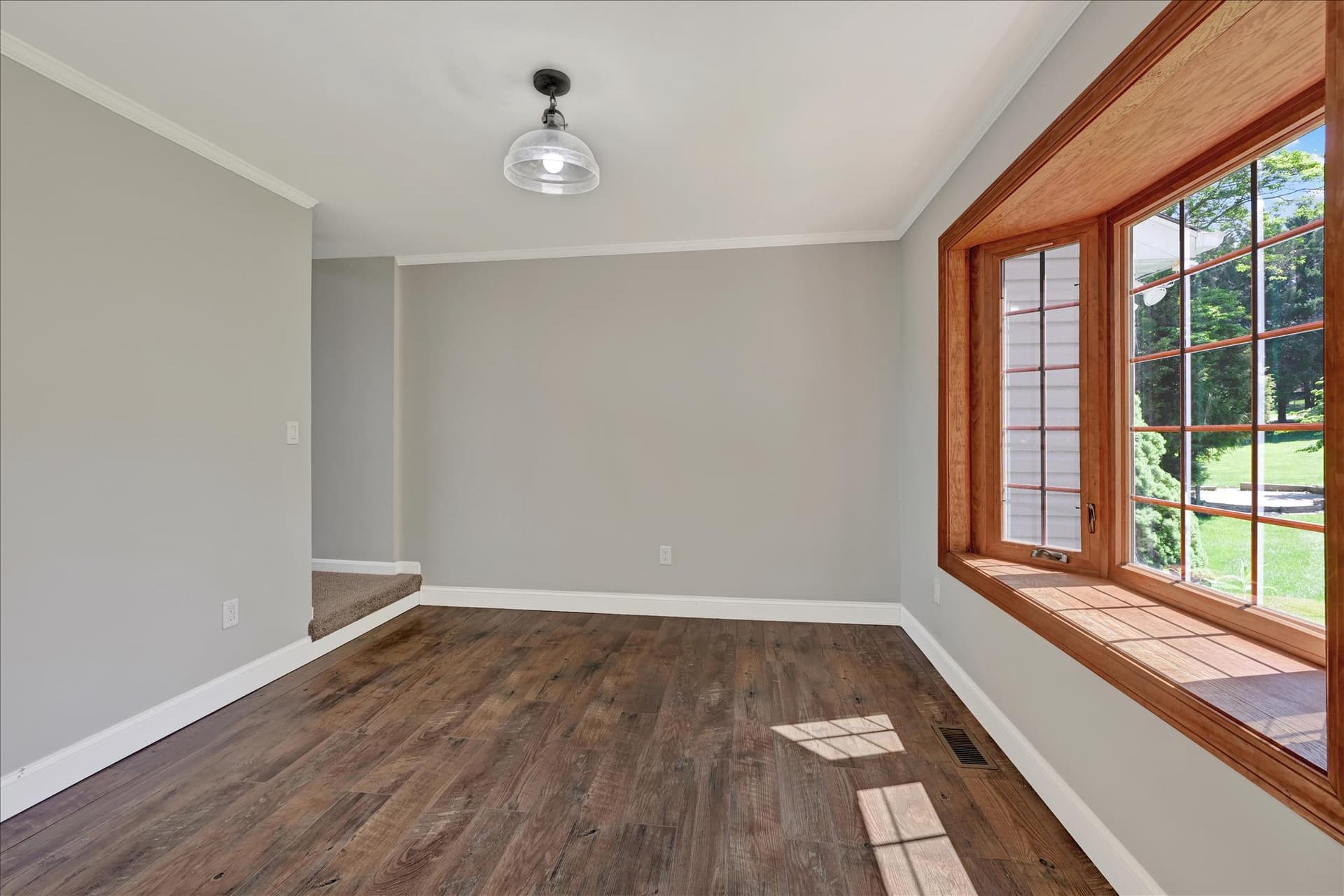 24 Landau Drive photo 7