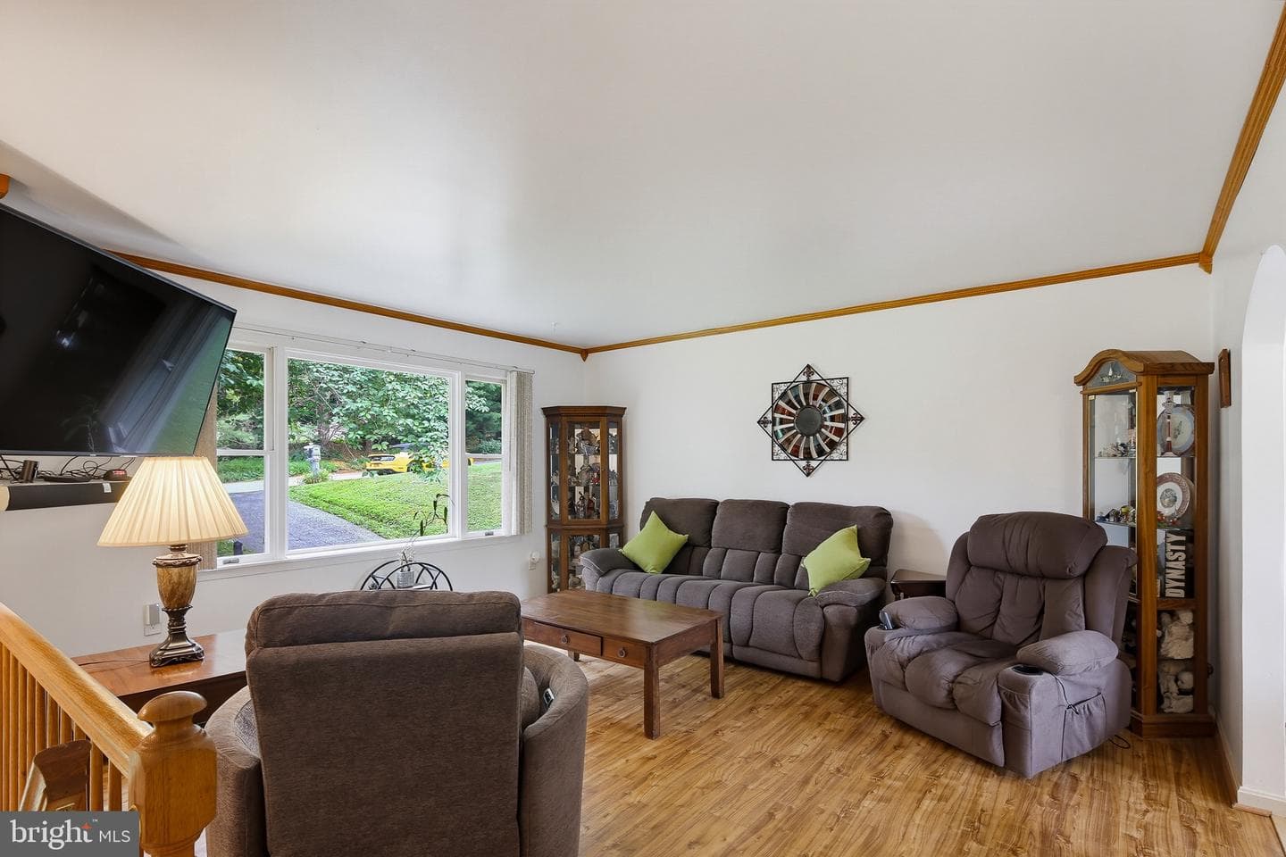 1488 Algonquin Court photo 3