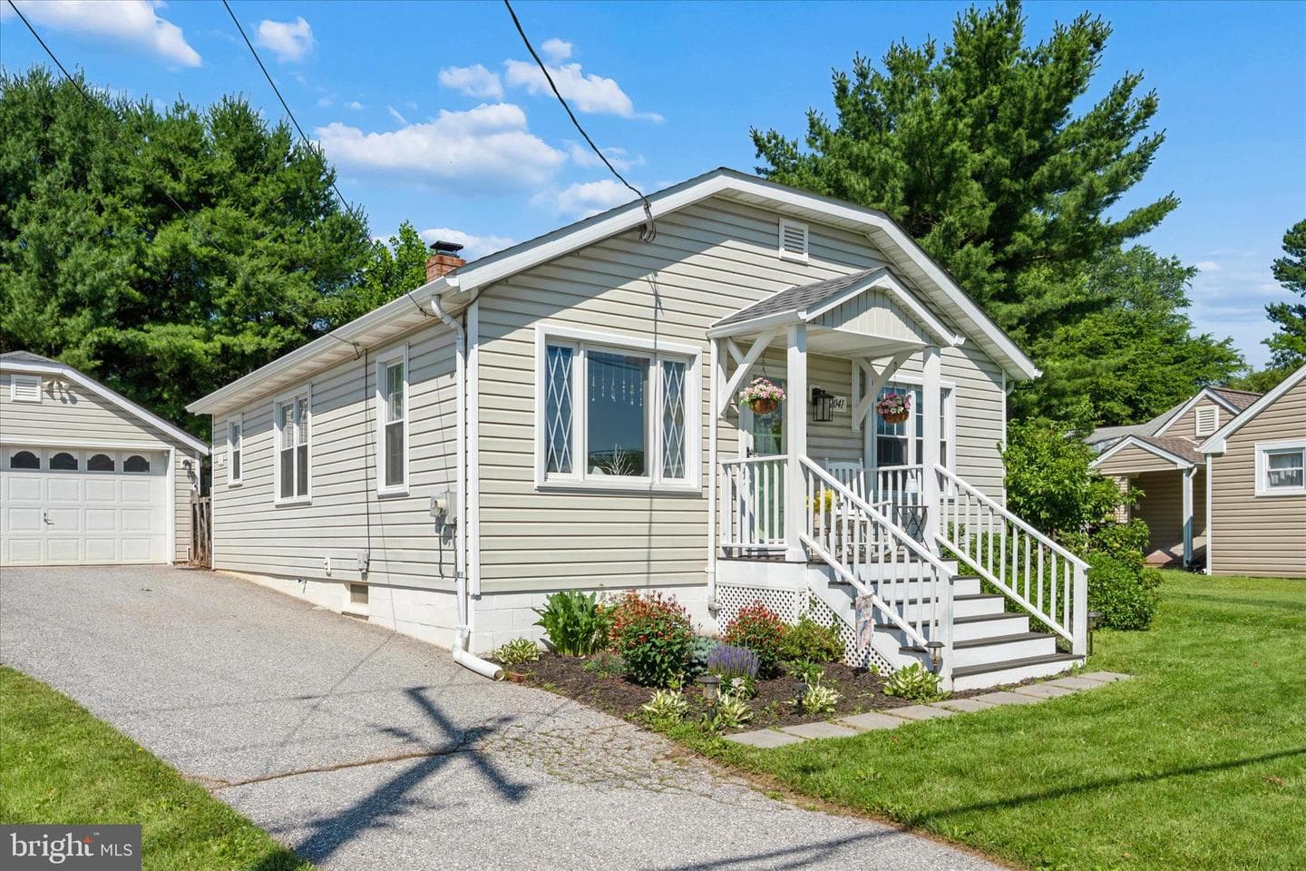2041 Old Westminster Pike