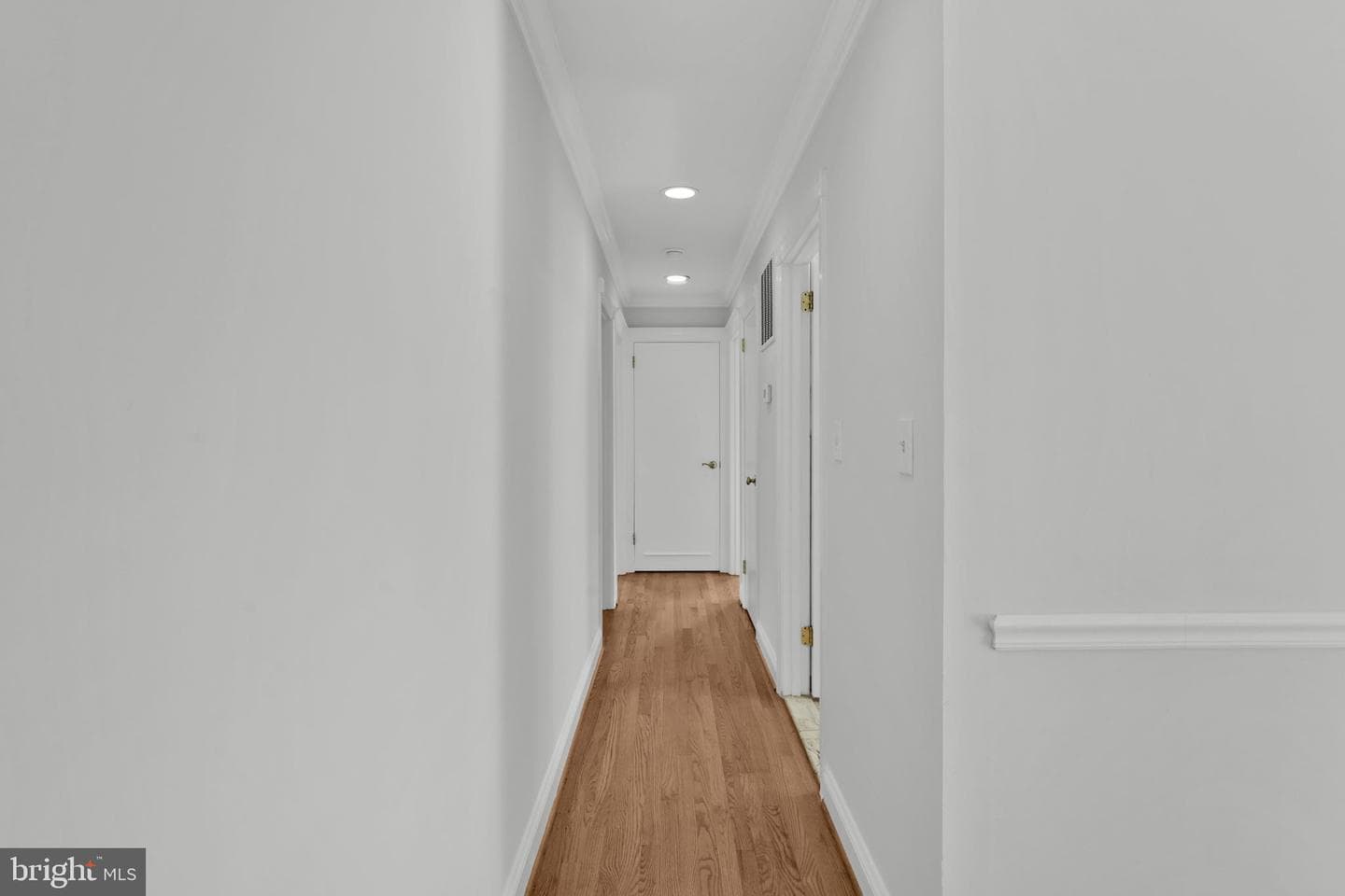 810 Wisteria Drive photo 10