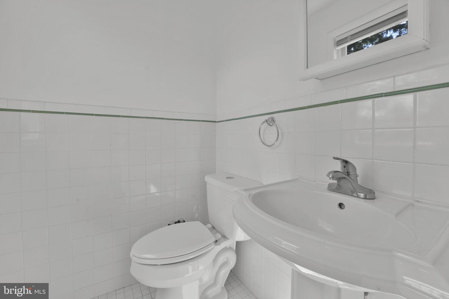 810 Wisteria Drive photo 13
