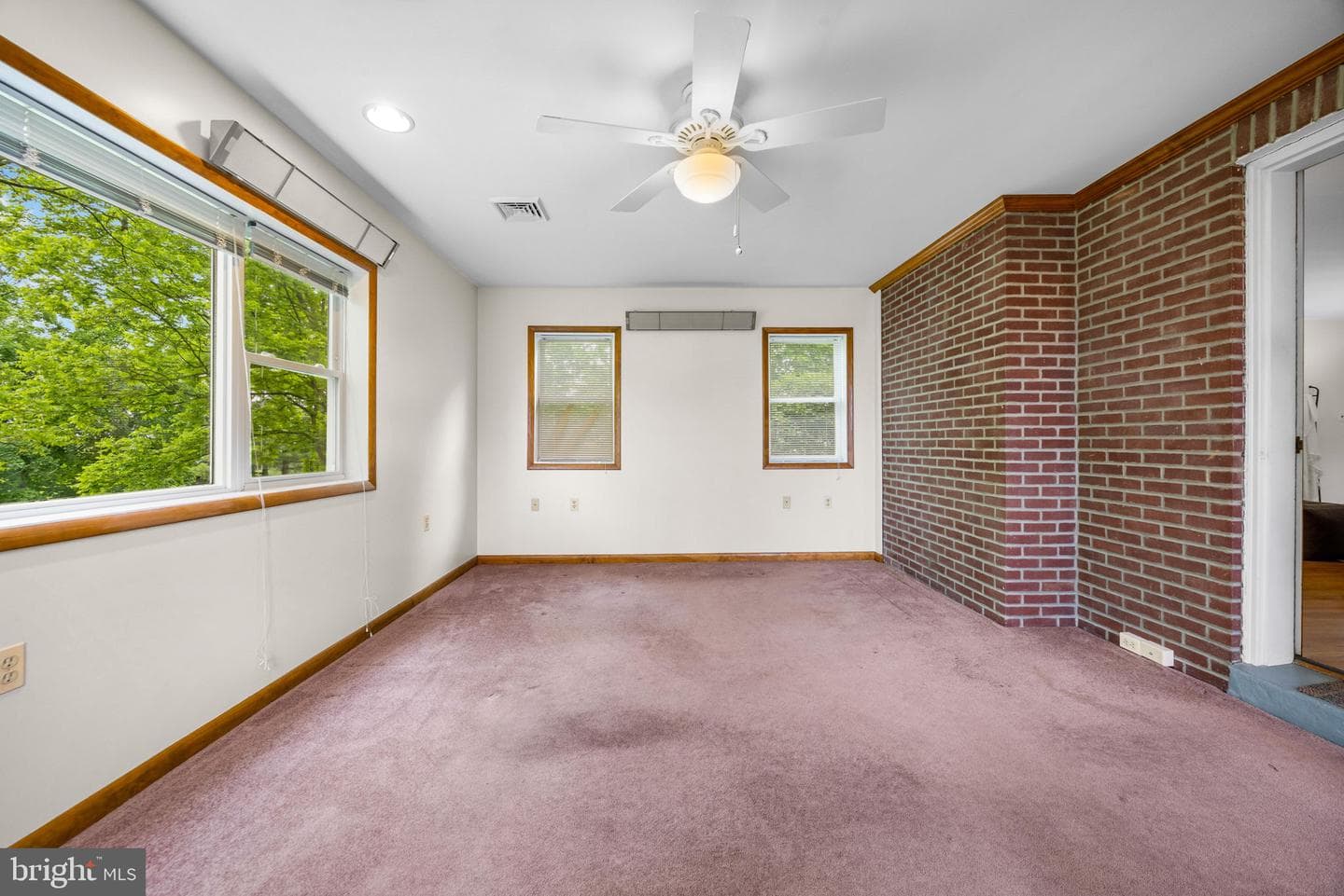 2883 Park Avenue photo 45