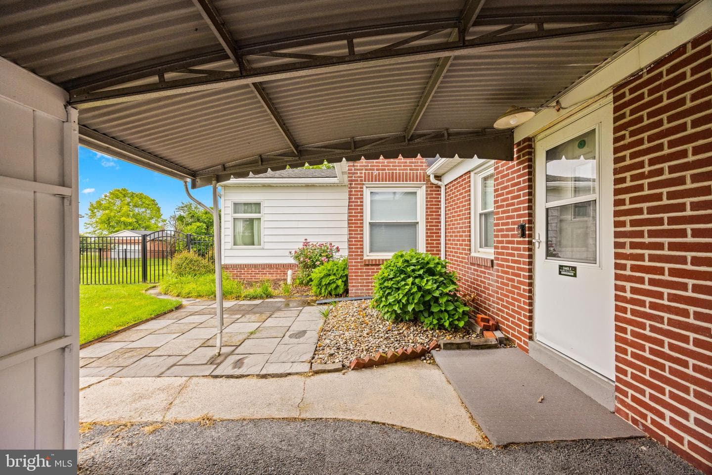 2883 Park Avenue photo 50