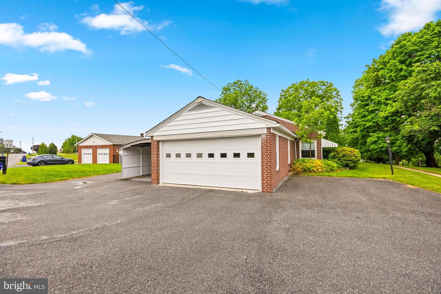 2883 Park Avenue photo 51