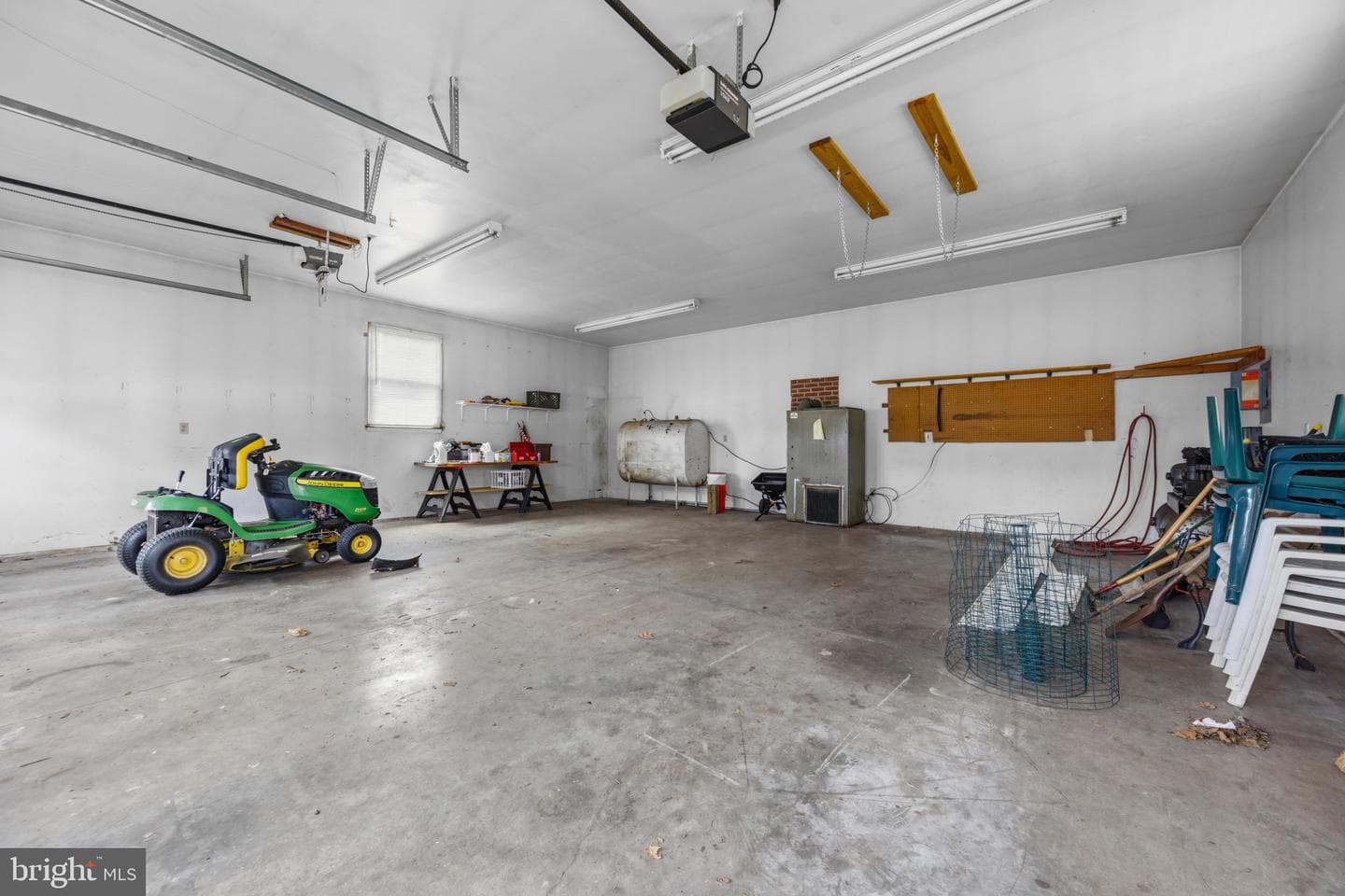 2883 Park Avenue photo 53