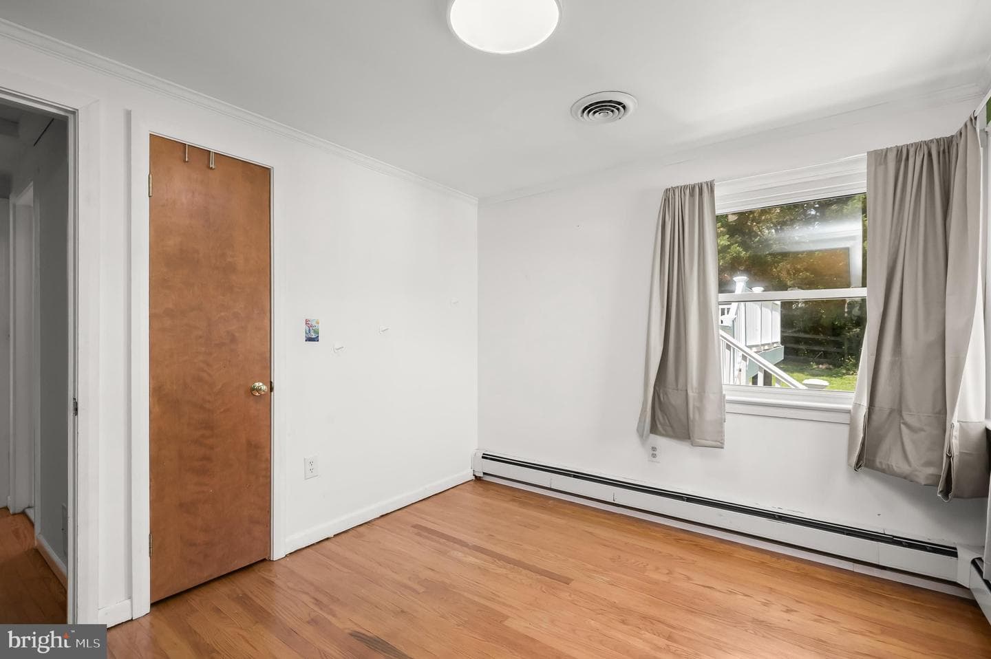 7416 Centre Street photo 38