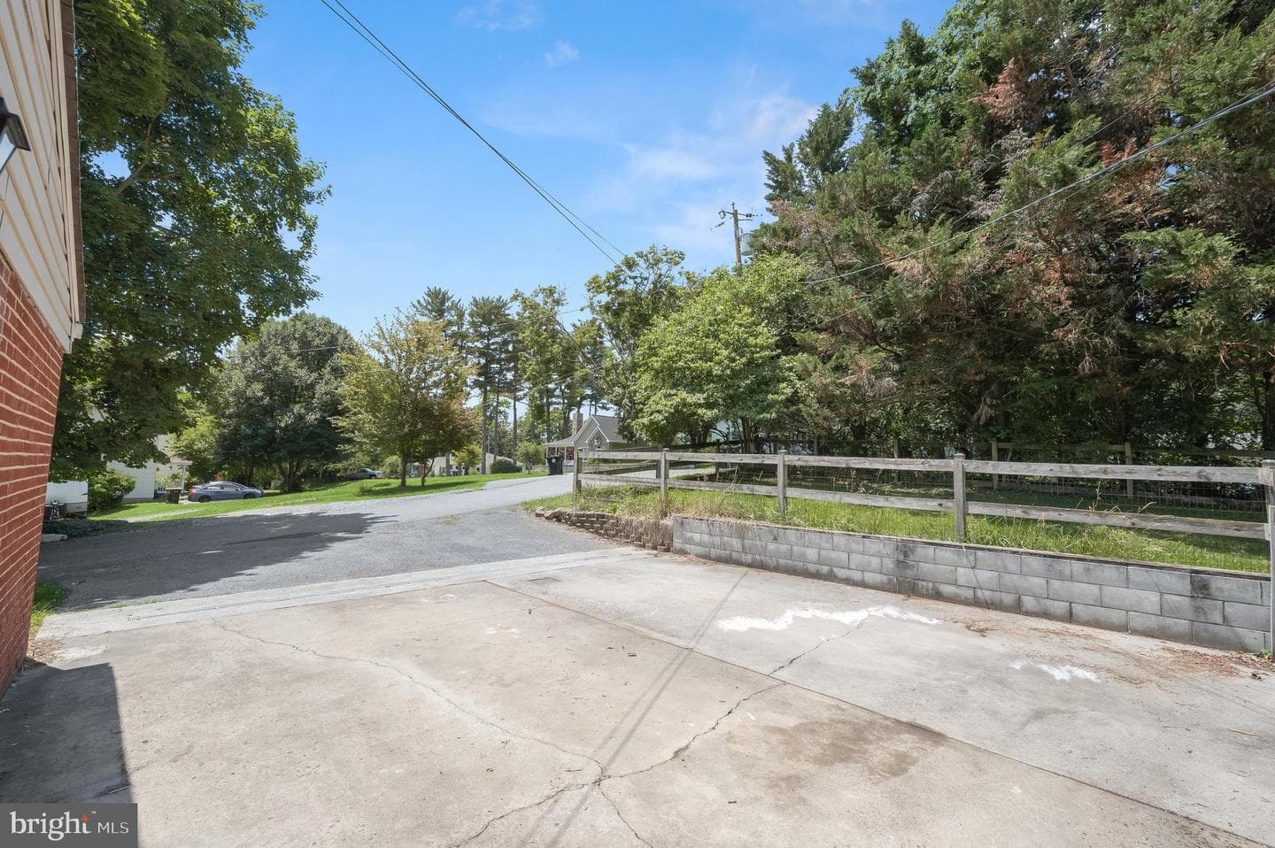 7416 Centre Street photo 66